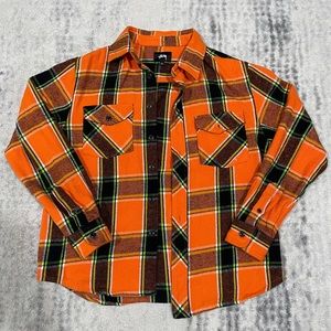 Stussy flannel size small in great condition